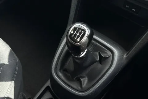 OY68XYK Hyundai I10 1.0 SE Euro 6 5dr Thumbnail #23