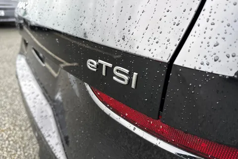  Volkswagen T-Roc 1.5 eTSI MHEV R-Line DSG Euro 6 (s/s) 5dr Thumbnail #29