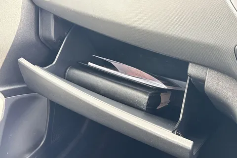 OY68XYK Hyundai I10 1.0 SE Euro 6 5dr Thumbnail #41