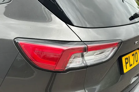 PL70MGX Ford Kuga 2.0 EcoBlue MHEV ST-Line First Edition Euro 6 (s/s) 5dr Thumbnail #9