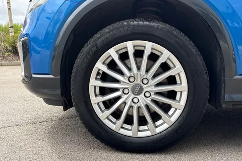 12 of 60 for Audi Q2 1.6 TDI SE Euro 6 (s/s) 5dr