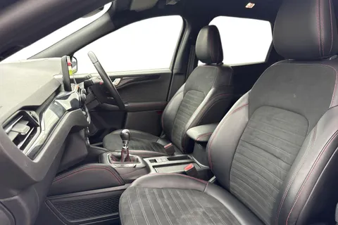 PL70MGX Ford Kuga 2.0 EcoBlue MHEV ST-Line First Edition Euro 6 (s/s) 5dr Thumbnail #17