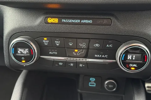 PL70MGX Ford Kuga 2.0 EcoBlue MHEV ST-Line First Edition Euro 6 (s/s) 5dr Thumbnail #23