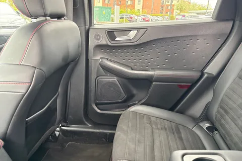 PL70MGX Ford Kuga 2.0 EcoBlue MHEV ST-Line First Edition Euro 6 (s/s) 5dr Thumbnail #37