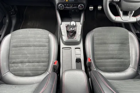 PL70MGX Ford Kuga 2.0 EcoBlue MHEV ST-Line First Edition Euro 6 (s/s) 5dr Thumbnail #39