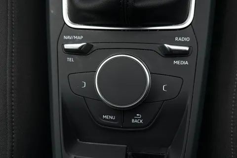 50 of 60 for Audi Q2 1.6 TDI SE Euro 6 (s/s) 5dr