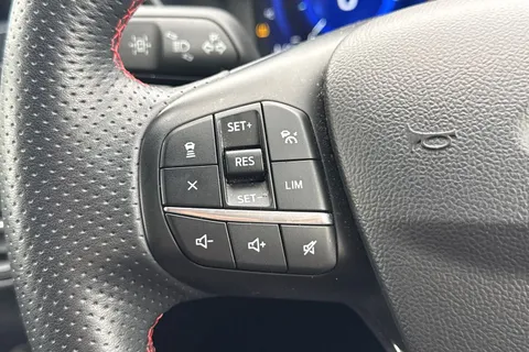 PL70MGX Ford Kuga 2.0 EcoBlue MHEV ST-Line First Edition Euro 6 (s/s) 5dr Thumbnail #50