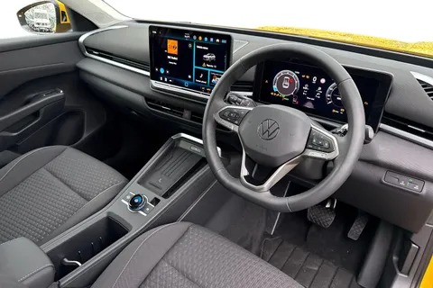  Volkswagen T-Roc 1.5 eTSI MHEV Life DSG Euro 6 (s/s) 5dr Thumbnail #14