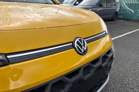  Volkswagen T-Roc 1.5 eTSI MHEV Life DSG Euro 6 (s/s) 5dr Thumbnail #25