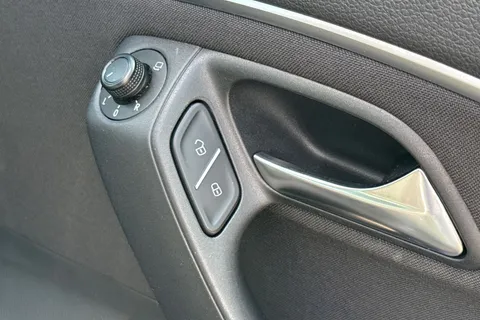 MV17EHS Volkswagen Polo 1.0 BlueMotion Tech Match Edition Euro 6 (s/s) 5dr Thumbnail #31