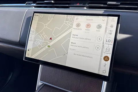 DP73JXO Land Rover Range Rover 3.0 D300 HSE 5dr Thumbnail #13