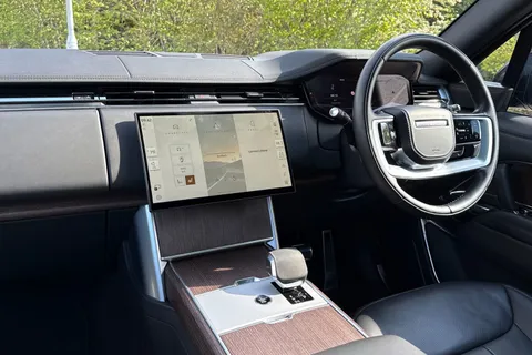 DP73JXO Land Rover Range Rover 3.0 D300 HSE 5dr Thumbnail #44