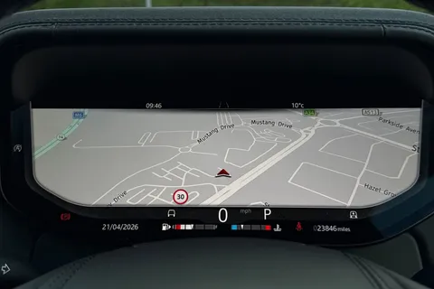 DP73JXO Land Rover Range Rover 3.0 D300 HSE 5dr Thumbnail #47