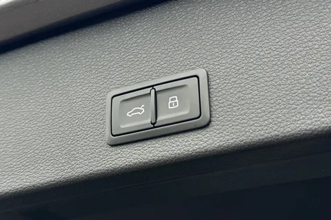 PK75ROU Audi SQ2 Black Edition TFSI  300 PS S tronic Thumbnail #25