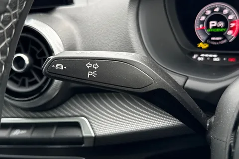 PK75ROU Audi SQ2 Black Edition TFSI  300 PS S tronic Thumbnail #30