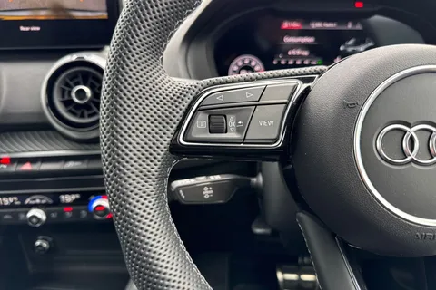 PK75ROU Audi SQ2 Black Edition TFSI  300 PS S tronic Thumbnail #32