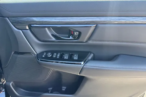 MV71ULS Honda CR-V 2.0 i-MMD Hybrid Sport Line 2WD 5dr eCVT Thumbnail #24