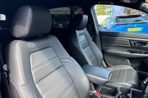 MV71ULS Honda CR-V 2.0 i-MMD Hybrid Sport Line 2WD 5dr eCVT Thumbnail #25