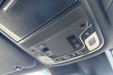 MV71ULS Honda CR-V 2.0 i-MMD Hybrid Sport Line 2WD 5dr eCVT Thumbnail #47