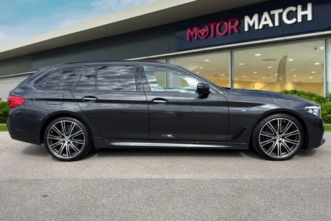 HJ68MYA BMW 5 Series 3.0 530d M Sport Touring Auto Euro 6 (s/s) 5dr Thumbnail #4