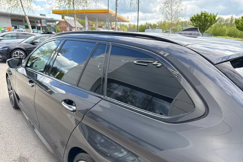 HJ68MYA BMW 5 Series 3.0 530d M Sport Touring Auto Euro 6 (s/s) 5dr Thumbnail #28