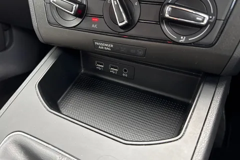 ML19AZX SEAT Ibiza 1.6 TDI SE Technology Euro 6 (s/s) 5dr DPF Thumbnail #37