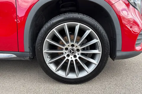 SA69EAY Mercedes-Benz Gla 1.6 GLA180 AMG Line Edition 7G-DCT Euro 6 (s/s) 5dr Thumbnail #14