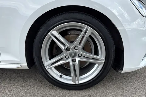 PL66WEU Audi A4 Avant 2.0 TDI S line Euro 6 (s/s) 5dr Thumbnail #14