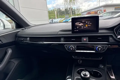 PL66WEU Audi A4 Avant 2.0 TDI S line Euro 6 (s/s) 5dr Thumbnail #21