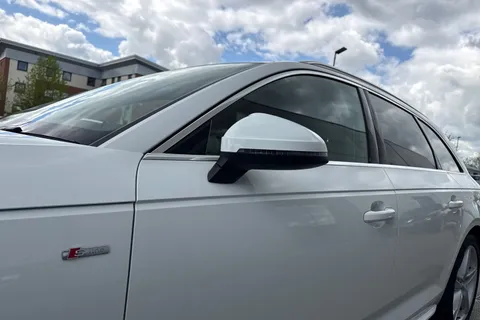 PL66WEU Audi A4 Avant 2.0 TDI S line Euro 6 (s/s) 5dr Thumbnail #27