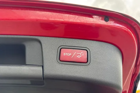 SA69EAY Mercedes-Benz Gla 1.6 GLA180 AMG Line Edition 7G-DCT Euro 6 (s/s) 5dr Thumbnail #30