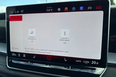 CX25ZRZ Volkswagen Tayron 1.5 eTSI R-Line 5dr DSG7 7 Seat ⭐Pan Roof, 20' York Alloys, Comfort Pack⭐ Thumbnail #57