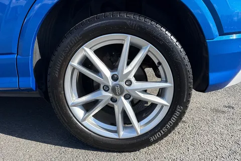 11 of 63 for Audi Q2 S line 35 TFSI 150 PS S tronic