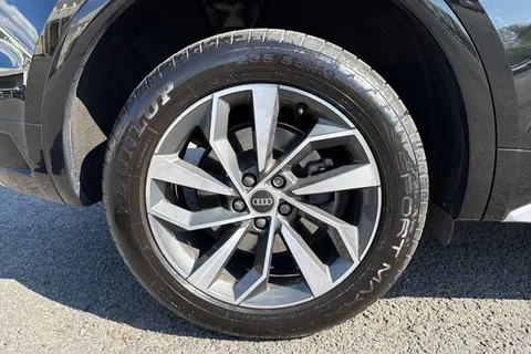 PJ72HBL Audi Q5 S line 45 TFSI quattro 265 PS S tronic Thumbnail #12