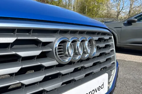 26 of 63 for Audi Q2 S line 35 TFSI 150 PS S tronic