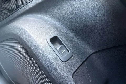 39 of 63 for Audi Q2 S line 35 TFSI 150 PS S tronic