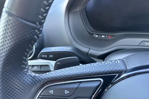 43 of 63 for Audi Q2 S line 35 TFSI 150 PS S tronic