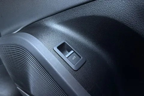 PJ72HBL Audi Q5 S line 45 TFSI quattro 265 PS S tronic Thumbnail #45