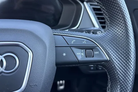 PJ72HBL Audi Q5 S line 45 TFSI quattro 265 PS S tronic Thumbnail #48