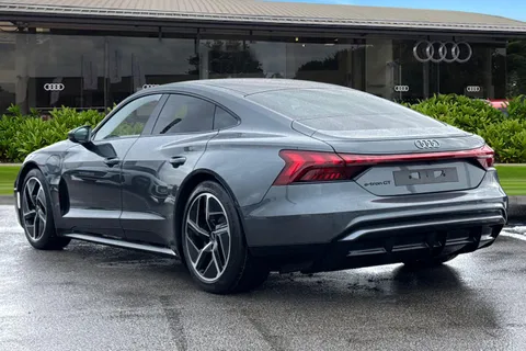 Audi e-tron GT 105kWh Auto quattro 4dr Thumbnail #2