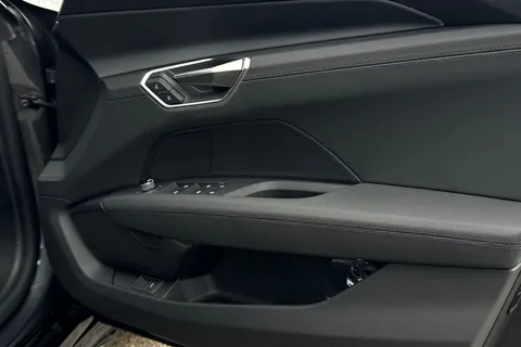 Audi e-tron GT 105kWh Auto quattro 4dr Thumbnail #20