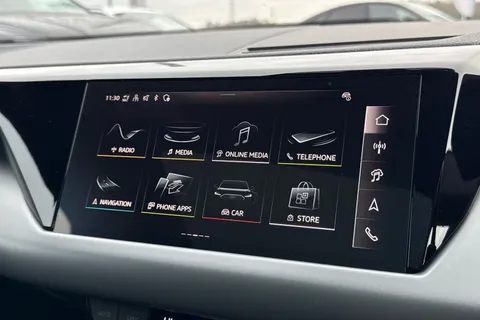 Audi e-tron GT 105kWh Auto quattro 4dr Thumbnail #40