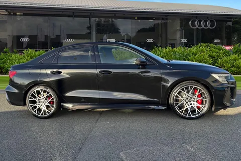  Audi RS 3 2.5 TFSI Carbon Vorsprung S Tronic quattro Euro 6 (s/s) 4dr Thumbnail #3