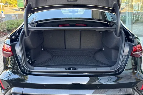  Audi RS 3 2.5 TFSI Carbon Vorsprung S Tronic quattro Euro 6 (s/s) 4dr Thumbnail #6