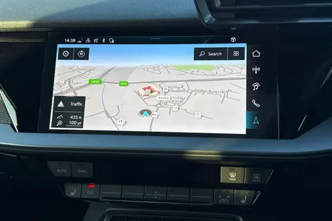  Audi RS 3 2.5 TFSI Carbon Vorsprung S Tronic quattro Euro 6 (s/s) 4dr Thumbnail #16