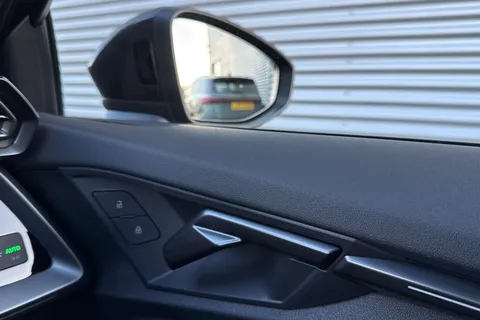  Audi RS 3 2.5 TFSI Carbon Vorsprung S Tronic quattro Euro 6 (s/s) 4dr Thumbnail #20