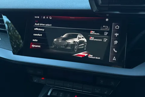  Audi RS 3 2.5 TFSI Carbon Vorsprung S Tronic quattro Euro 6 (s/s) 4dr Thumbnail #28