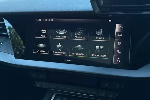  Audi RS 3 2.5 TFSI Carbon Vorsprung S Tronic quattro Euro 6 (s/s) 4dr Thumbnail #37