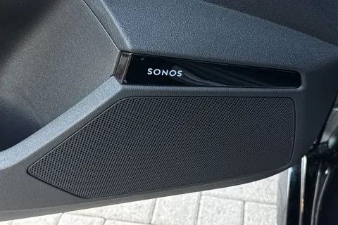  Audi RS 3 2.5 TFSI Carbon Vorsprung S Tronic quattro Euro 6 (s/s) 4dr Thumbnail #42