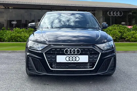  Audi A1 1.0 TFSI 30 S line Sportback Euro 6 (s/s) 5dr Thumbnail #5